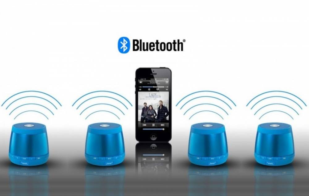 How to Connect Multiple Bluetooth Speakers and Headphones to One Phone