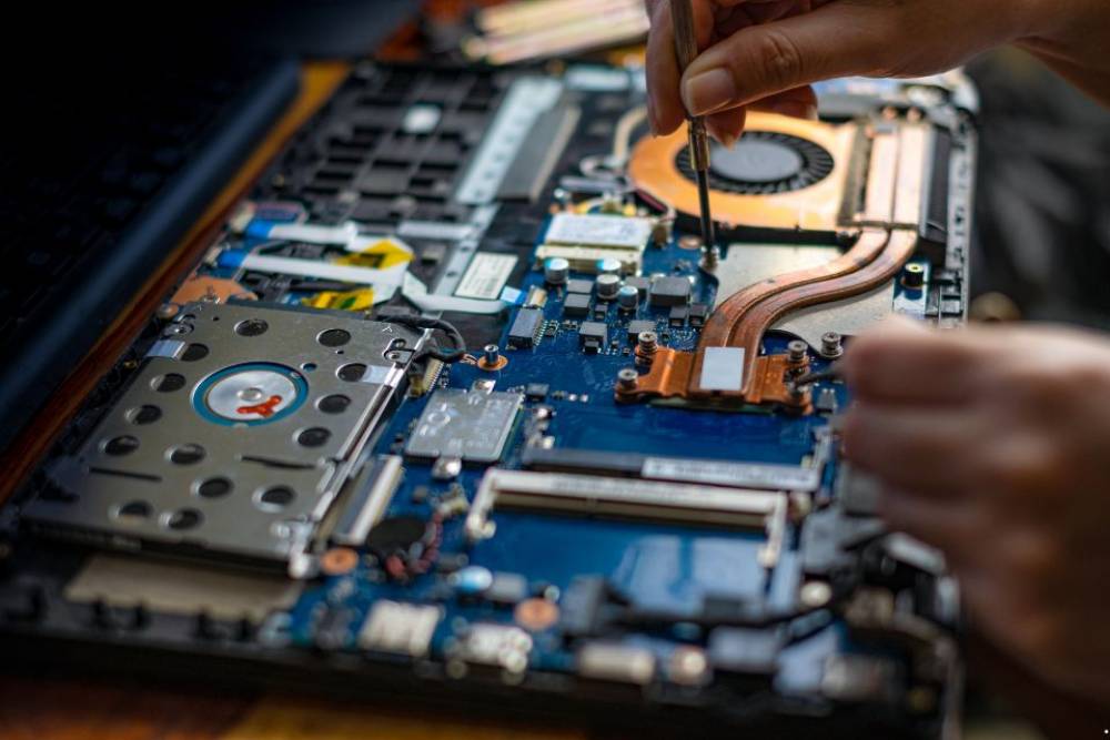 The Importance of Backing Up Your Data Before Seeking Computer Repair Services