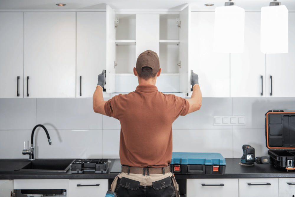 How to Choose the Right Cabinet Contractor for Your Project