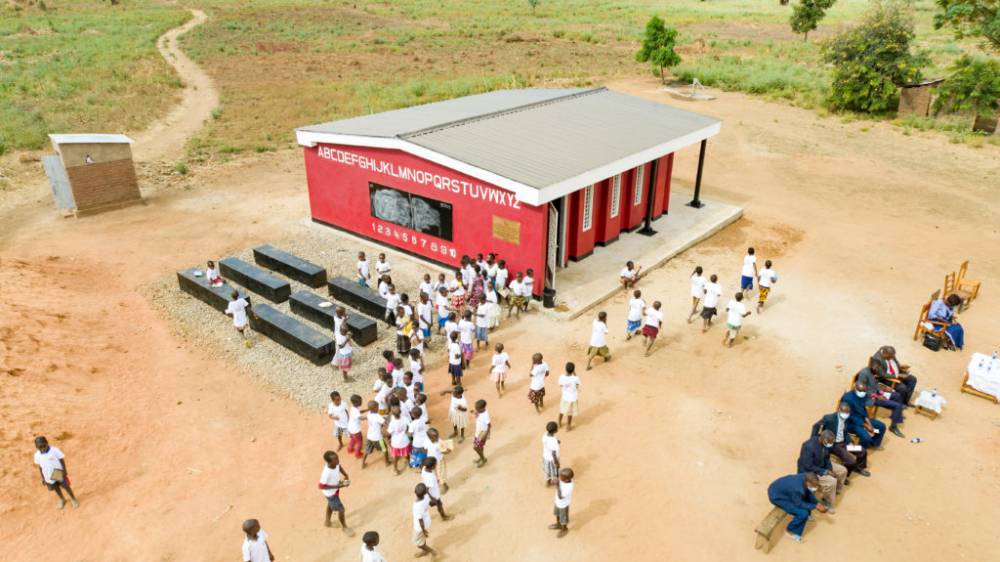 Malawi welcomes the worlds first 3D-printed school