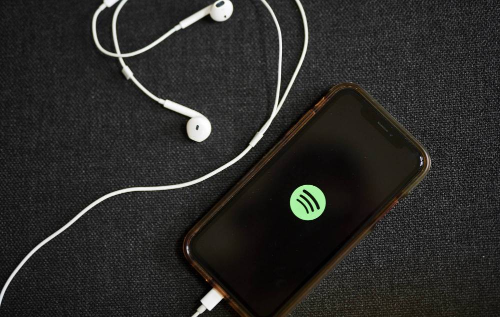 You can now convert live-audio conversations to podcasts with the new Spotify Greenroom app