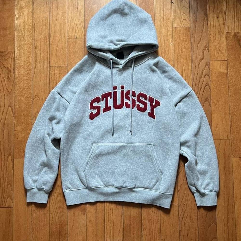 How to Style Stussy Clothing for the Perfect Streetwear Look