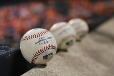 MLB