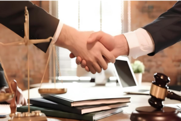 What is a Contingency Lawyer?